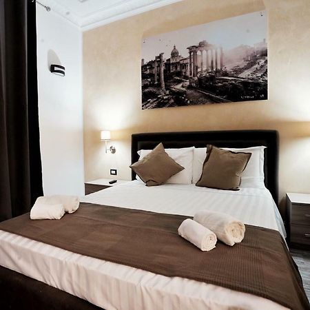 Noemi'S Rooms Guest House 로마 외부 사진