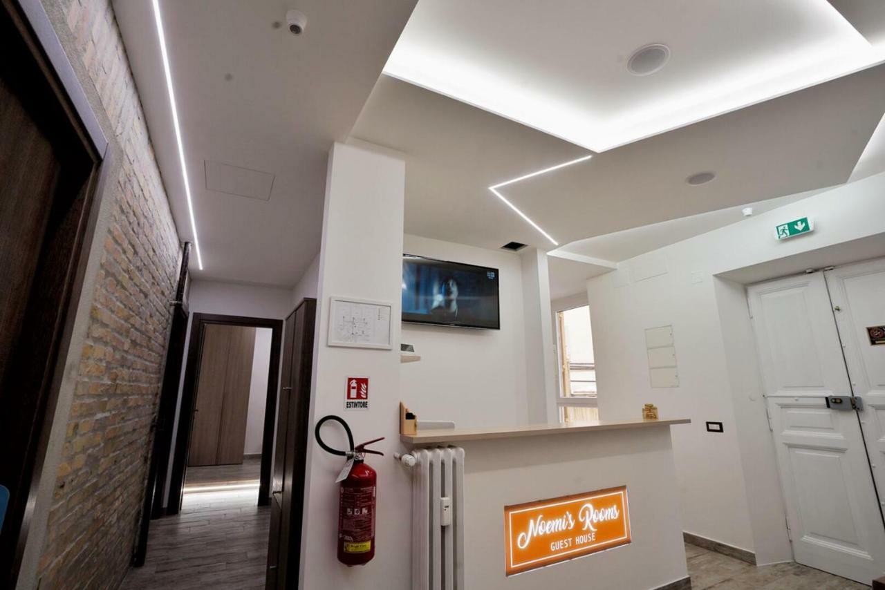 Noemi'S Rooms Guest House 로마 외부 사진