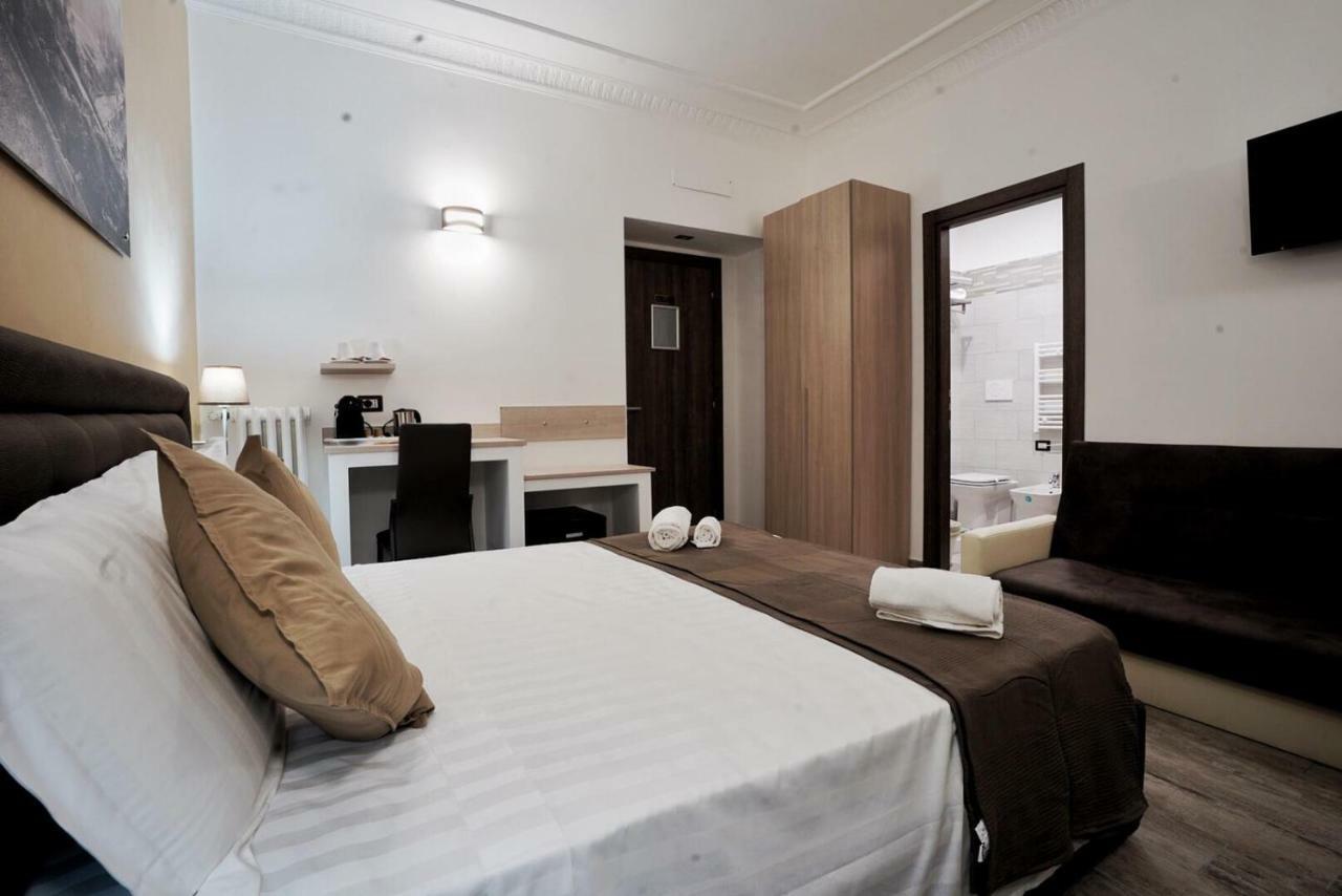 Noemi'S Rooms Guest House 로마 외부 사진